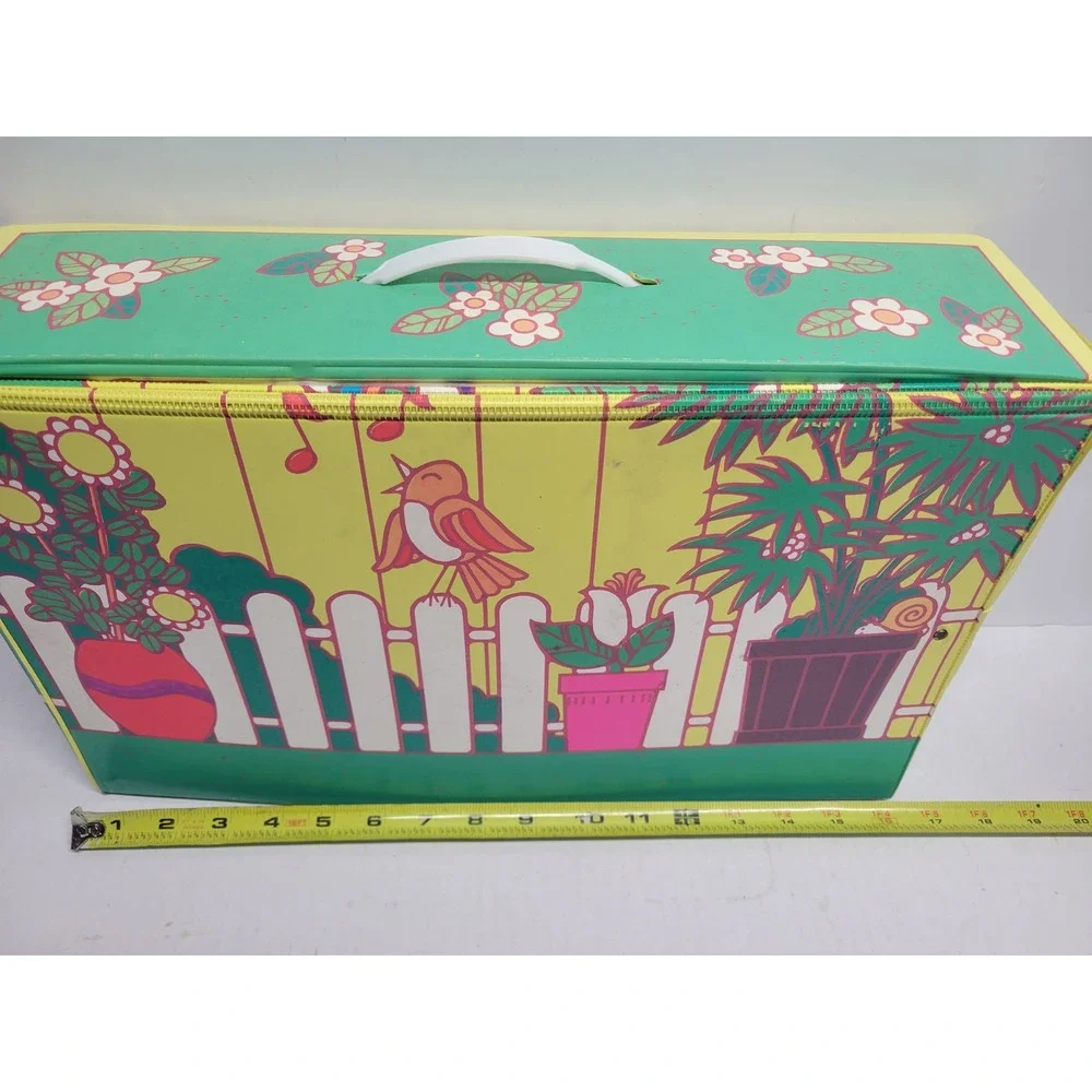 Vintage 1977 Mattel Baby Tender Love Nursery Vinyl Dollhouse Carrying Case Trunk
